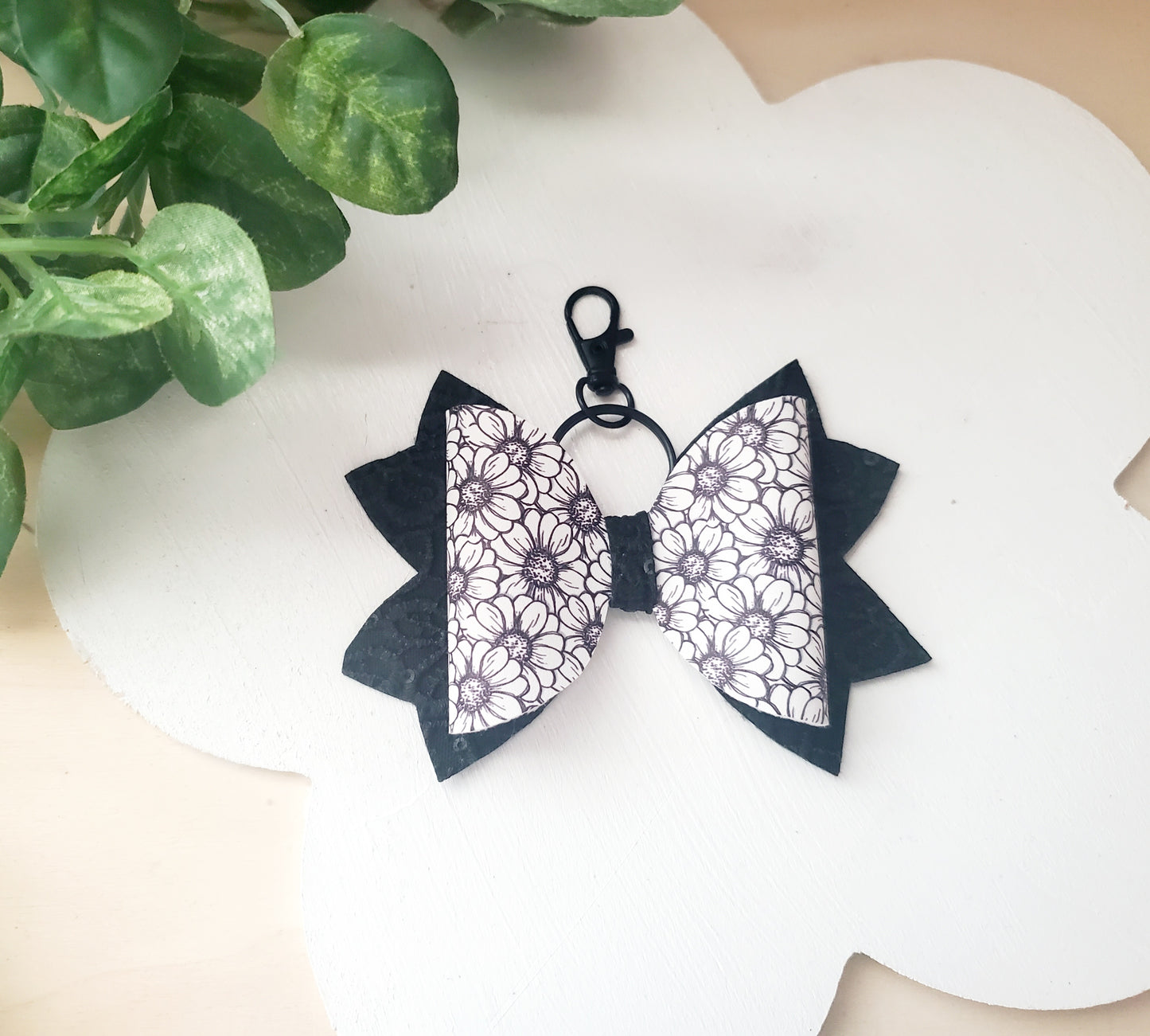hair bow, hair bows, air bow, bows for hair, little girls hair bow, toddler bows, small bows, bows, bow, medium bows, large bows, spring bows, spring headband, springtime bows, summer time bows, summer bows, bows for little girls,