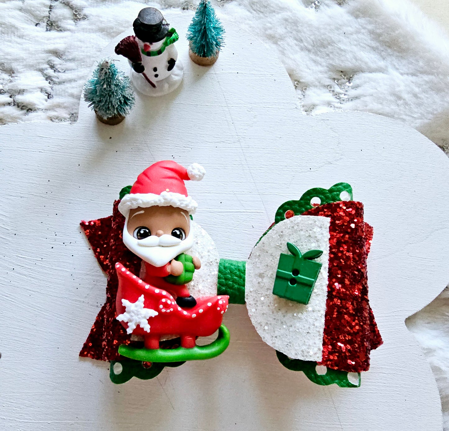Santa is Coming Hair Bows | LovelyExpressionLLC