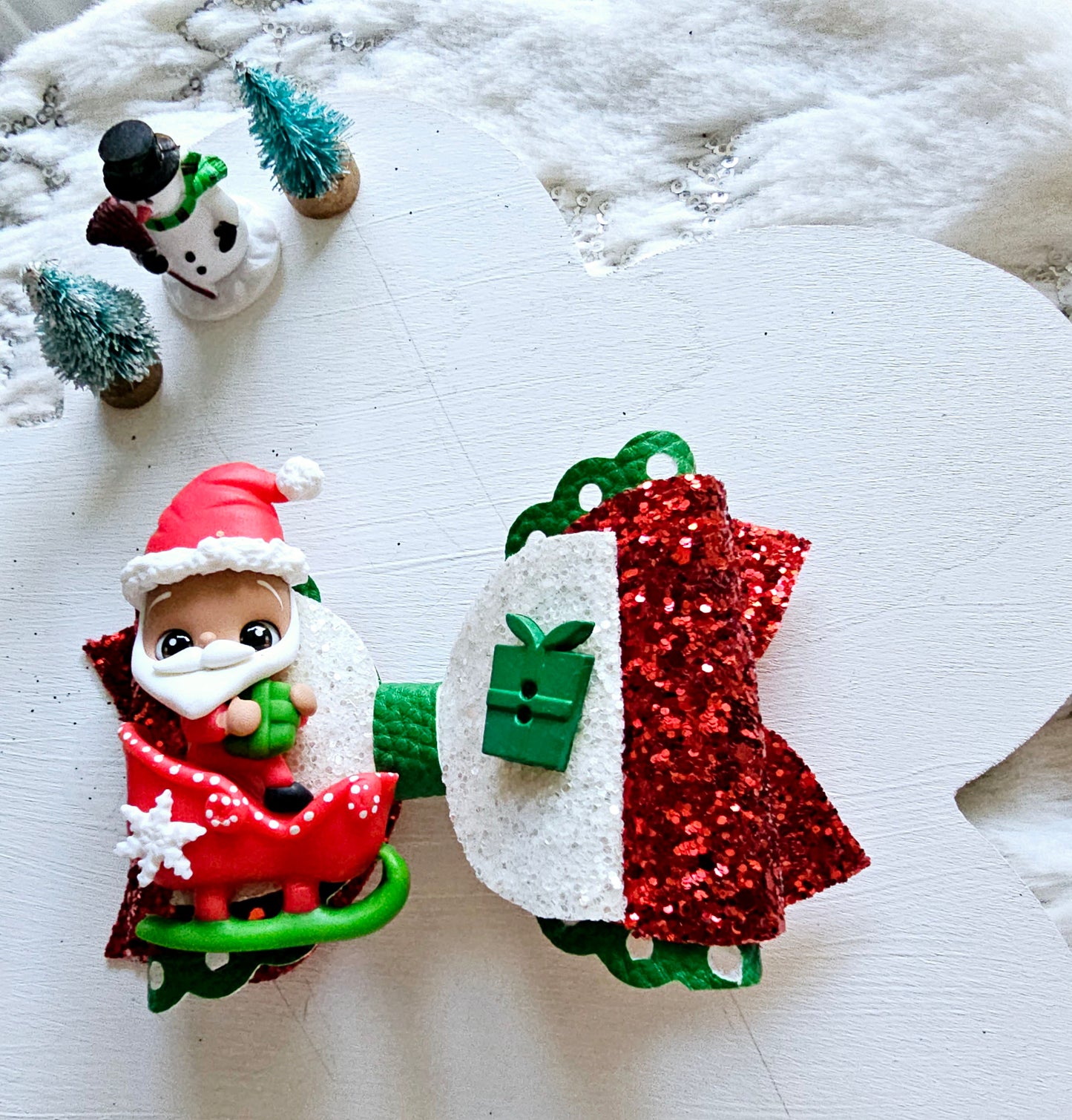 Santa is Coming Hair Bows | LovelyExpressionLLC