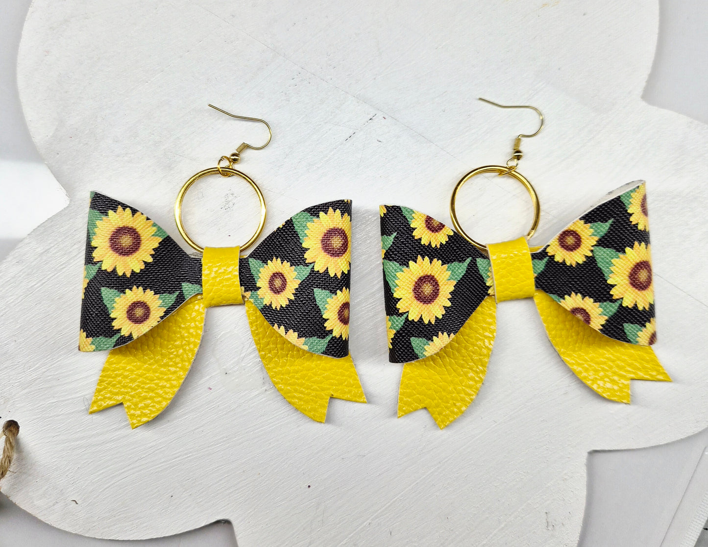 Patterned Bow Earrings