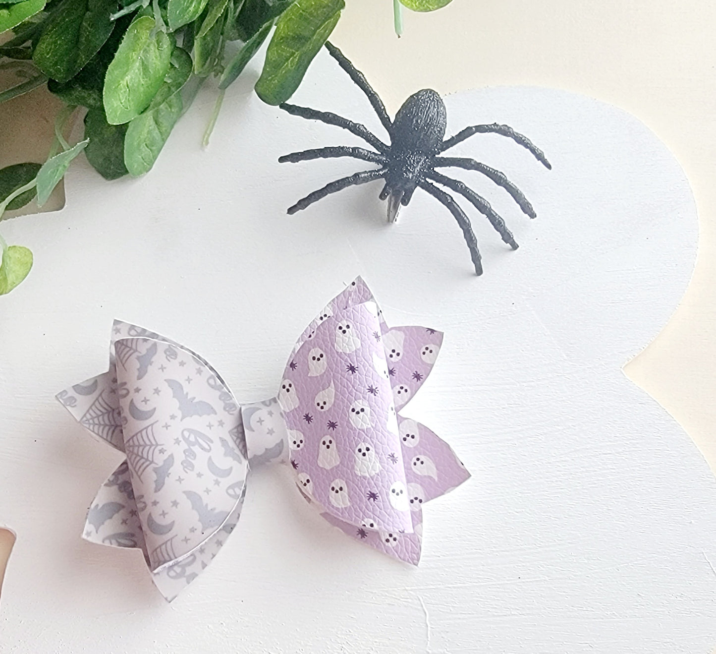 Boo Bows (Heat Changing)