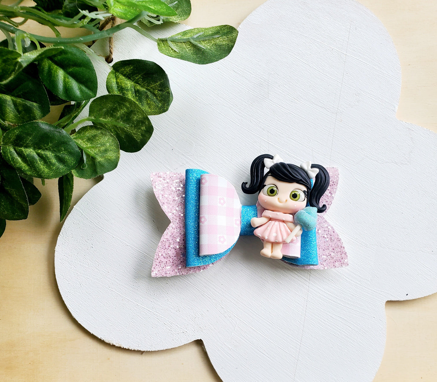 hair bow, hair bows, air bow, bows for hair, little girls hair bow, toddler bows, small bows, bows, bow, medium bows, large bows, spring bows, spring headband, springtime bows, summer time bows, summer bows, bows for little girls,