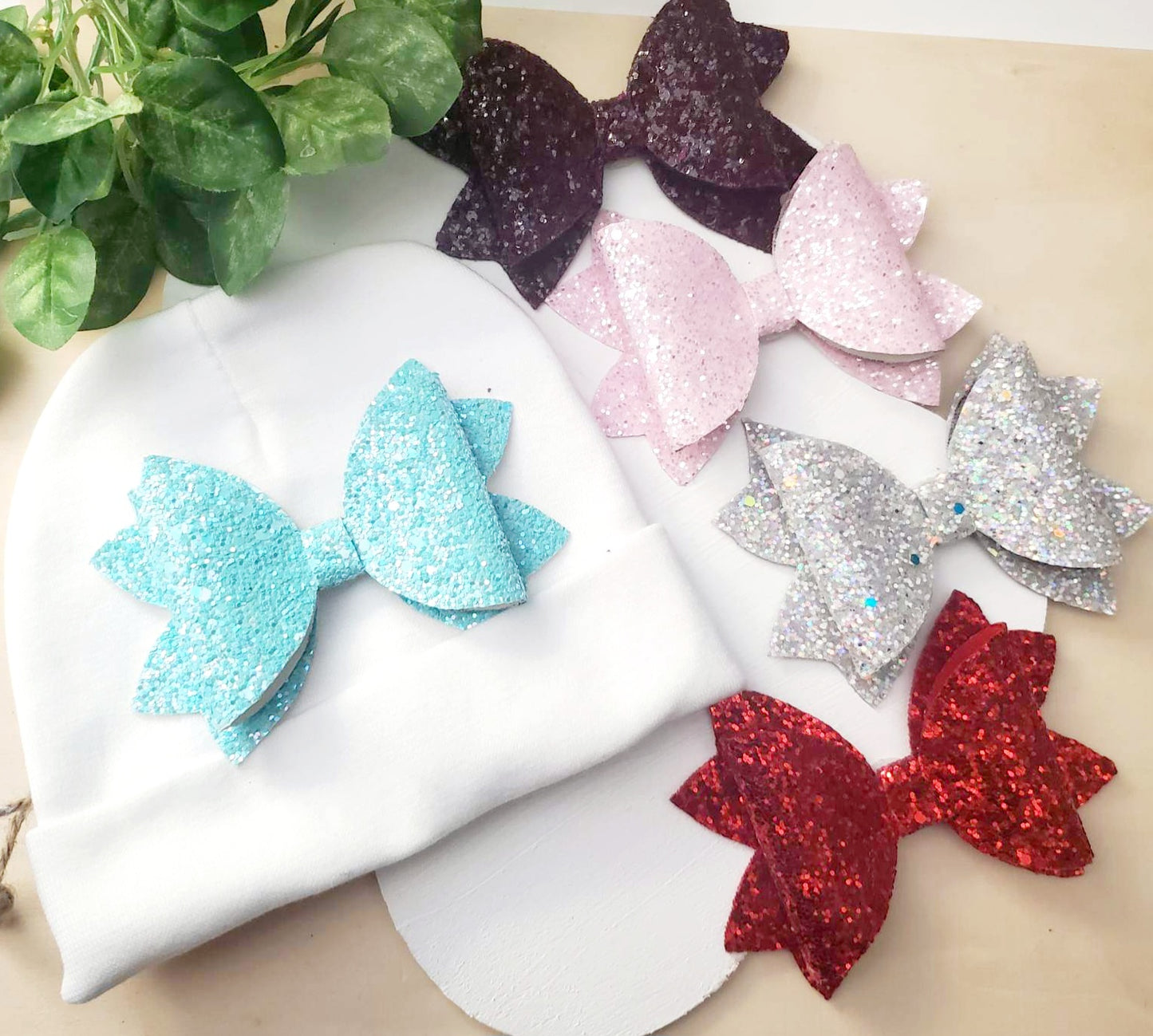 Infant Hat with Inter-Changeable Bows