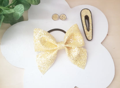 hair bow, hair bows, air bow, bows for hair, little girls hair bow, toddler bows, small bows, bows, bow, medium bows, large bows, spring bows, spring headband, springtime bows, summer time bows, summer bows, bows for little girls, 