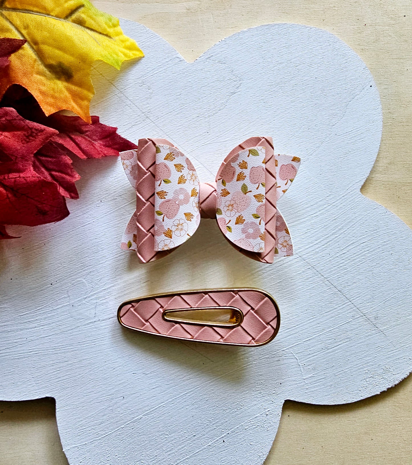 Apple Picking Hair Bows | LovelyExpressionLLC