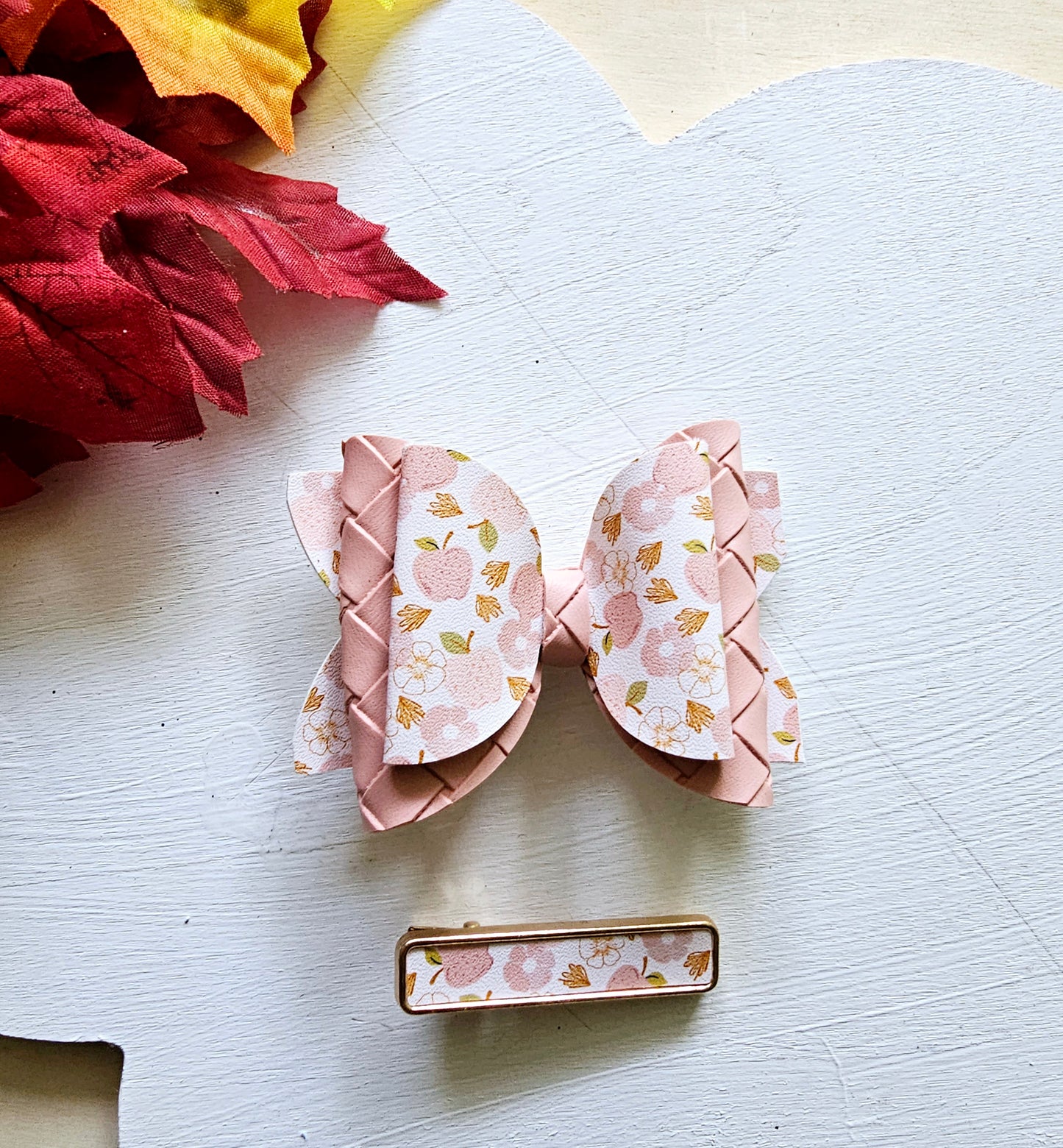 Apple Picking Hair Bows | LovelyExpressionLLC