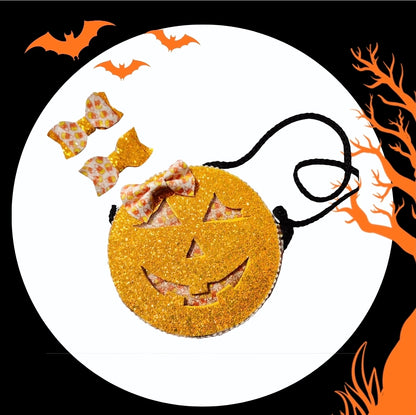 Cute pumpkin purse for girls, perfect for trick-or-treating, Halloween parties, and fall festivals.