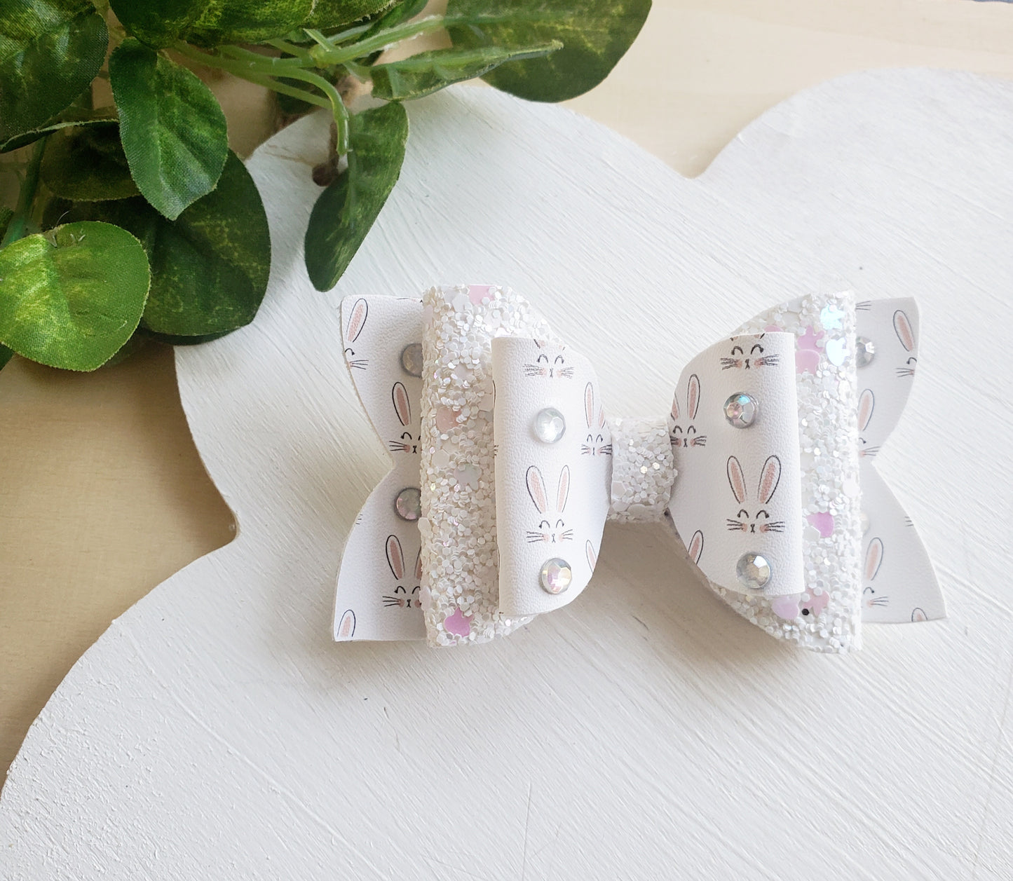 hair bow, hair bows, air bow, bows for hair, little girls hair bow, toddler bows, small bows, bows, bow, medium bows, large bows, spring bows, spring headband, springtime bows, summer time bows, summer bows, bows for little girls, 