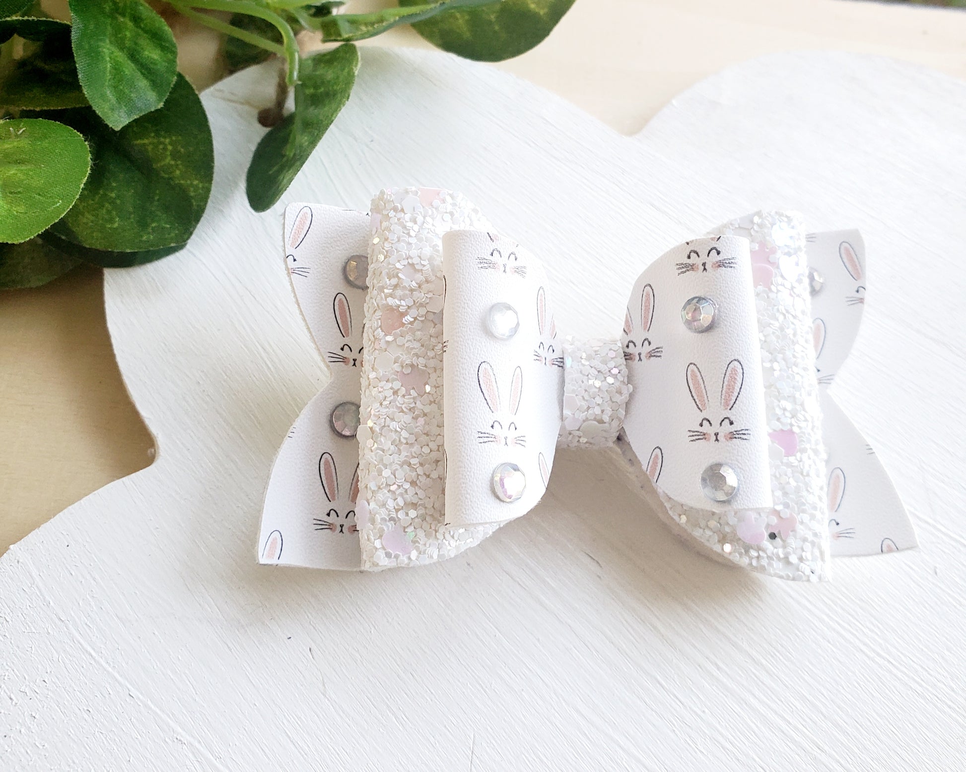 hair bow, hair bows, air bow, bows for hair, little girls hair bow, toddler bows, small bows, bows, bow, medium bows, large bows, spring bows, spring headband, springtime bows, summer time bows, summer bows, bows for little girls, 